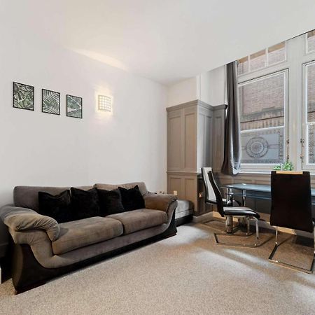 Spacious City Centre Apartment W/ Free Valet Parking Leicester Exterior photo